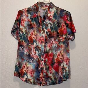 Watercolor floral garden print shirt with short sleeves Shang Shi boho